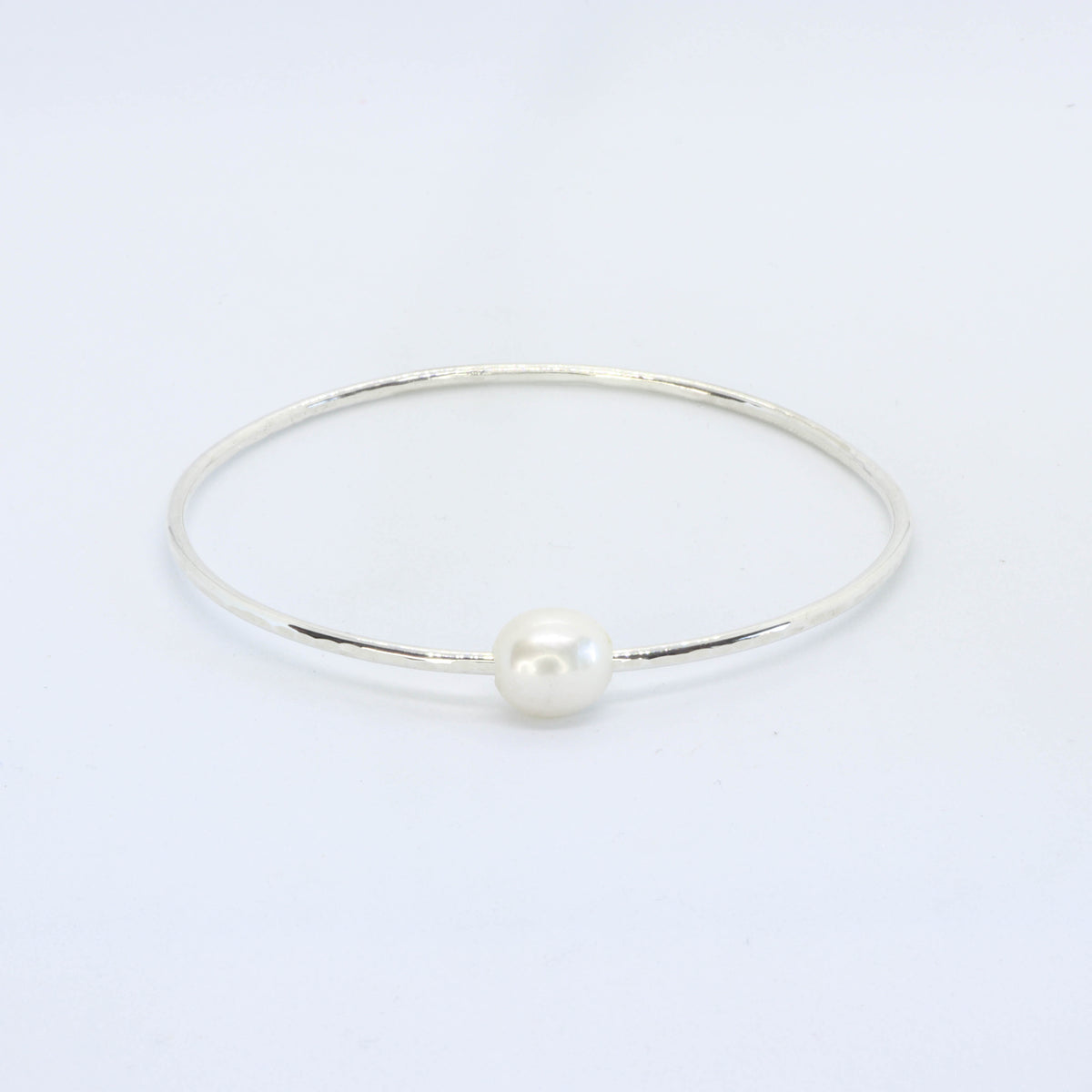 Pearl deals bangle bracelet